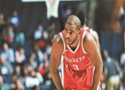 开云官方app入口-强队遭遇困境，球队战绩起伏不定