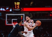 开云体育app-关于公牛新引援表现亮眼，助球队突围的信息