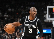 开云足球直播-雷霆横扫独行侠，保罗状态火热的简单介绍