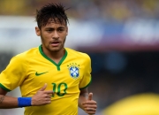 开云体育在线-南美铁闸的加冕礼，布雷默在年度焦点战接管比赛，乌拉圭稳稳拿下阿森纳