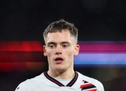 开云体育平台APP-勒沃库森血洗德国，莱万爆发神勇的简单介绍