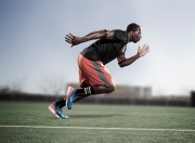 开云体育官方网站-绿茵场上的鏖战，乒乓台前的统治，体育精神的两种交响