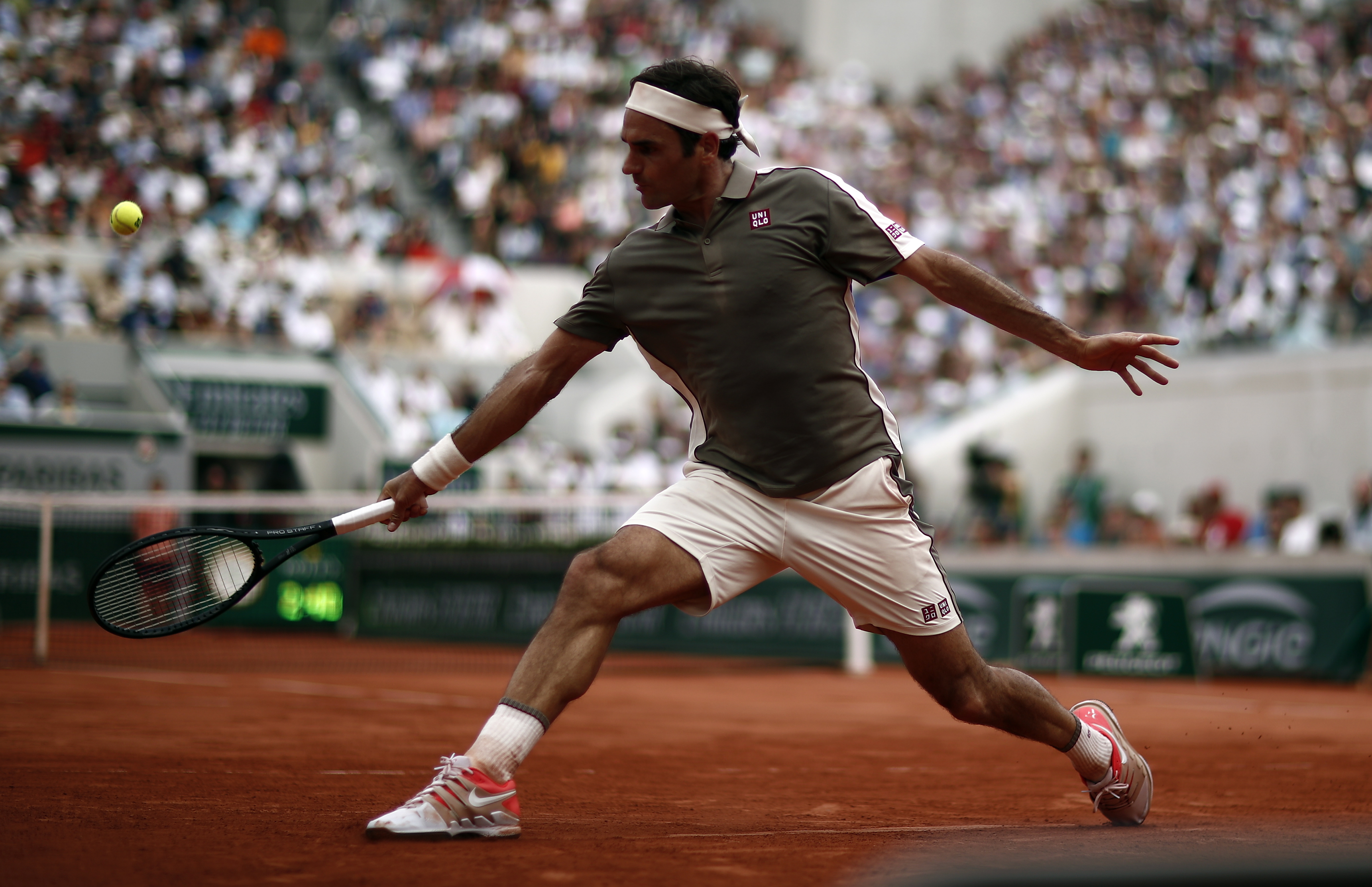 法国网球队碾压世界网球队,费德勒打破历史纪录的简单介绍 法国网球队碾压世界网球队,费德勒打破历史纪录的简单介绍