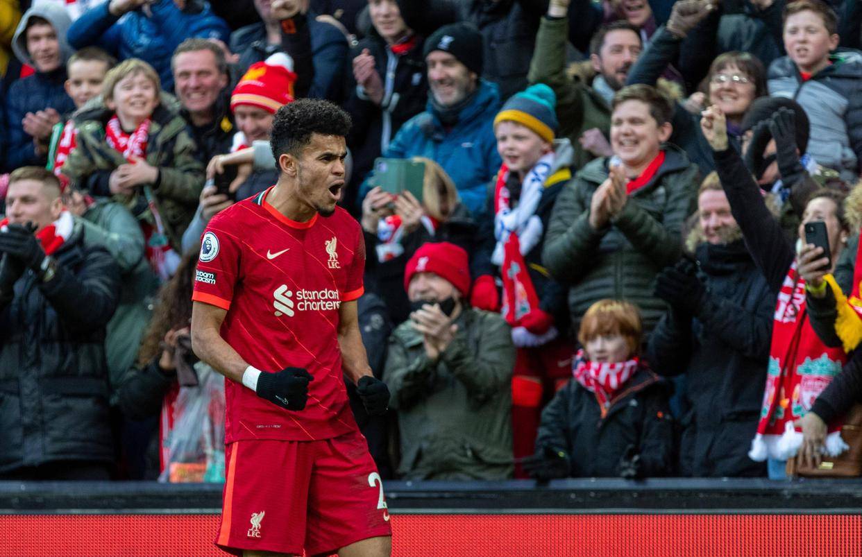 包含利物浦逆转瑞典,C罗关键制胜的词条 包含利物浦逆转瑞典,C罗关键制胜的词条