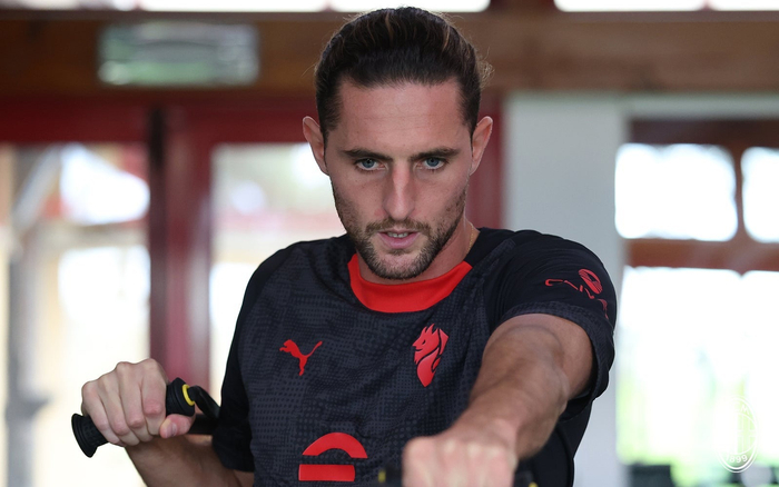 关于意甲劲旅展开备战，各队积极备战即将开打的新赛季的信息