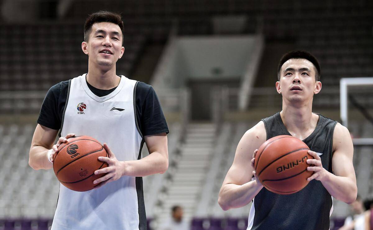 关于陕西男篮主场大获全胜,强势回击排名再次攀升的信息 关于陕西男篮主场大获全胜,强势回击排名再次攀升的信息