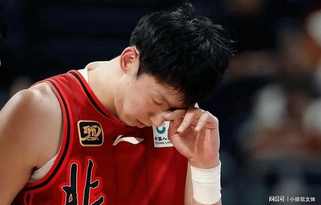 新疆男篮核心周琦状态回升,带领球队走出低谷的简单介绍 新疆男篮核心周琦状态回升,带领球队走出低谷的简单介绍