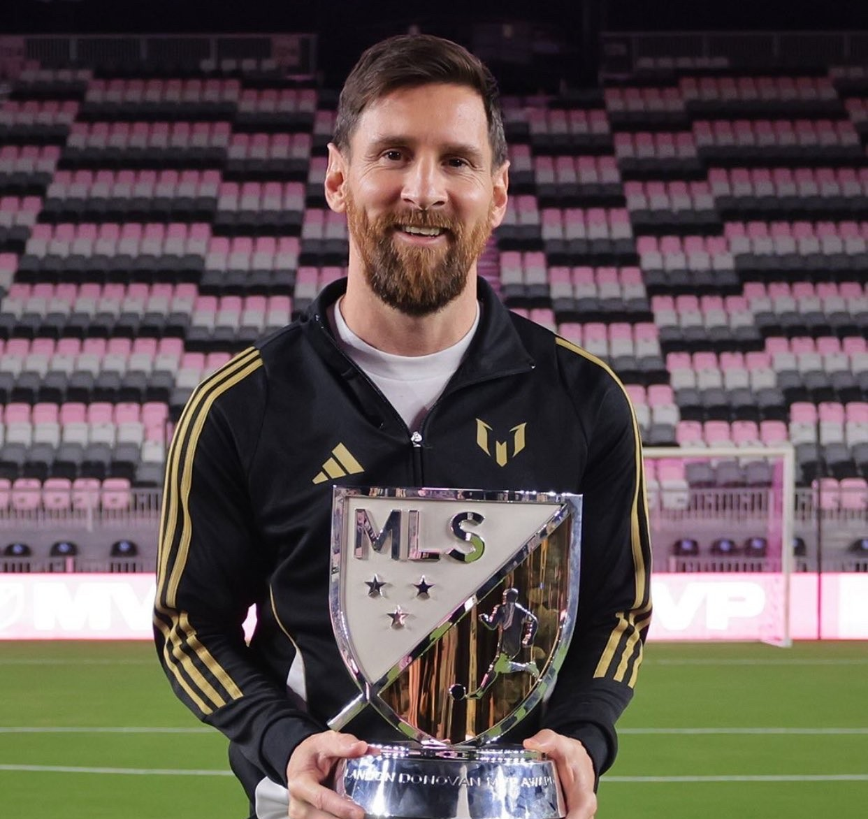 关于梅西再次领衔表现,巴萨将挑战领头羊的信息 关于梅西再次领衔表现,巴萨将挑战领头羊的信息