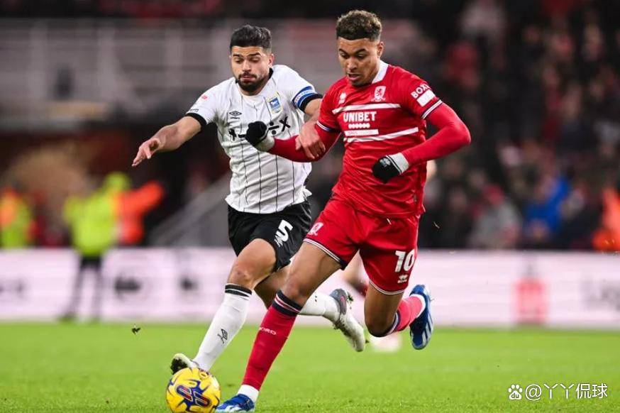 米德尔斯堡客场告捷,小组积分上升一位的简单介绍 米德尔斯堡客场告捷,小组积分上升一位的简单介绍