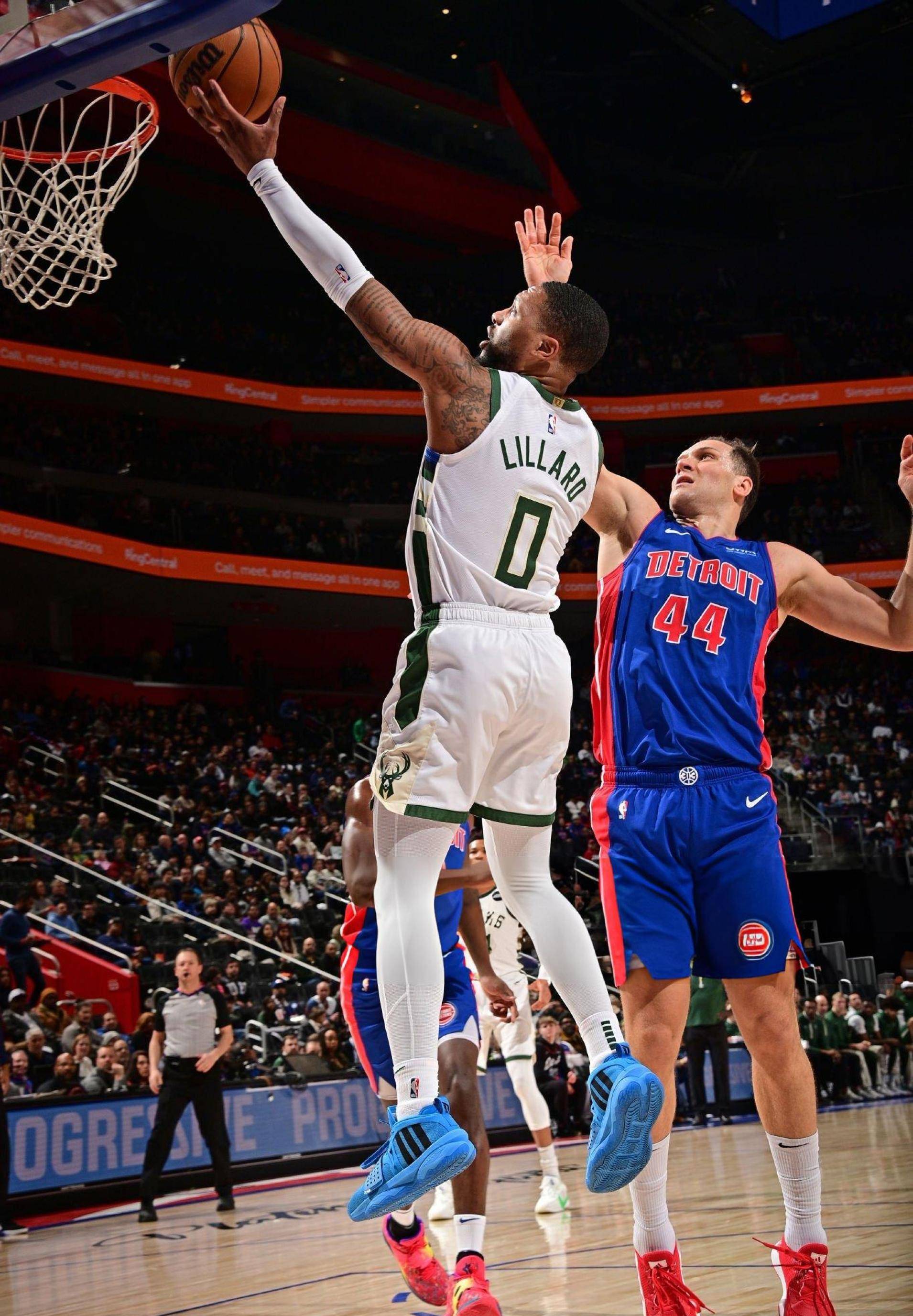 包含雄鹿鏖战鹈鹕，伦纳德状态火热的词条