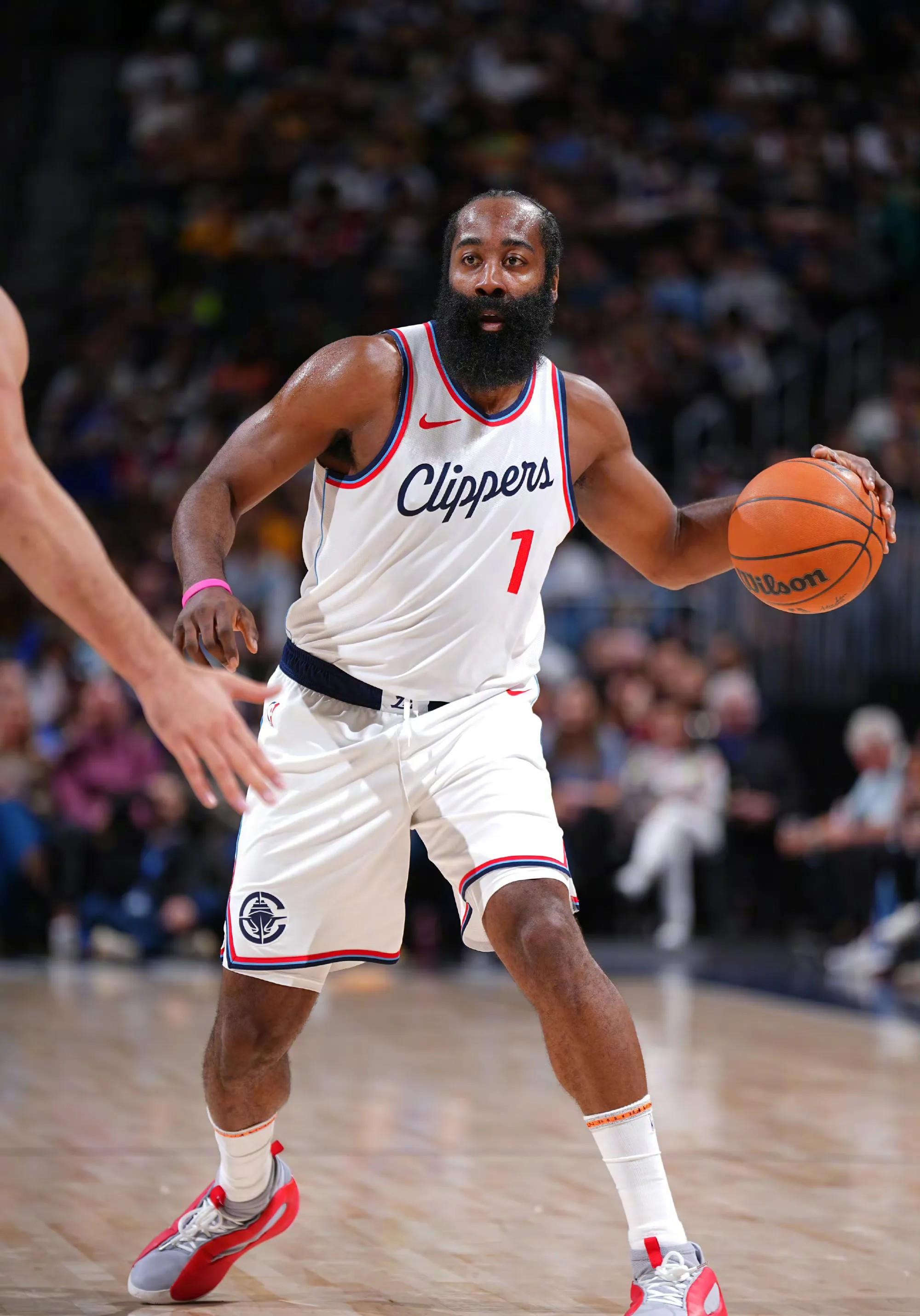 尼克斯翻盘湖人，哈登惊艳四座